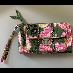 Vet Bradley wristlet